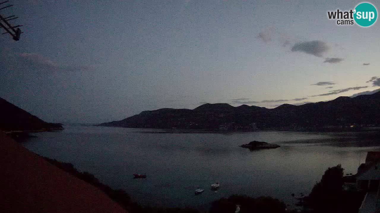 Korčula live webcam – Tri Žala panorama verso Pelješac