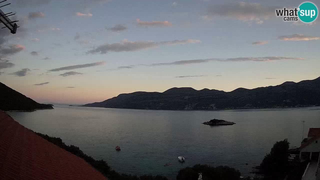 Live Korčula webcam – Tri Žala