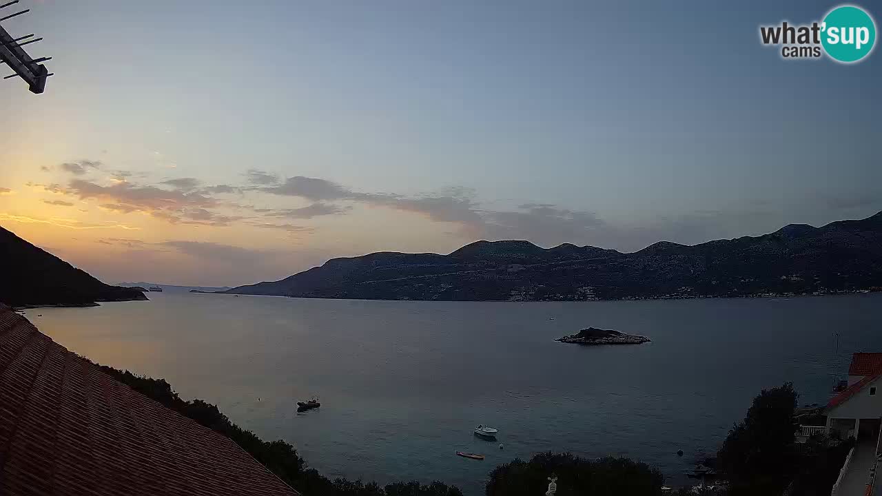 Korčula live webcam – Tri Žala panorama verso Pelješac