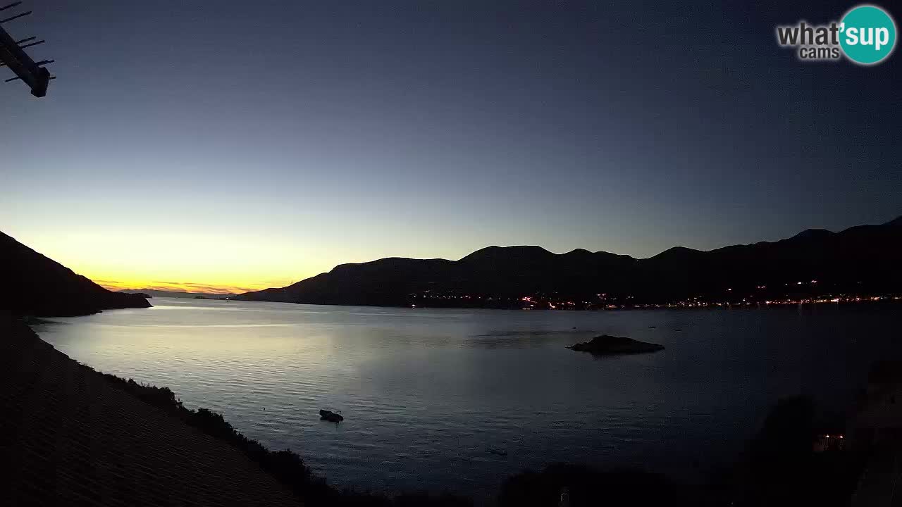 Live Korčula webcam – Tri Žala