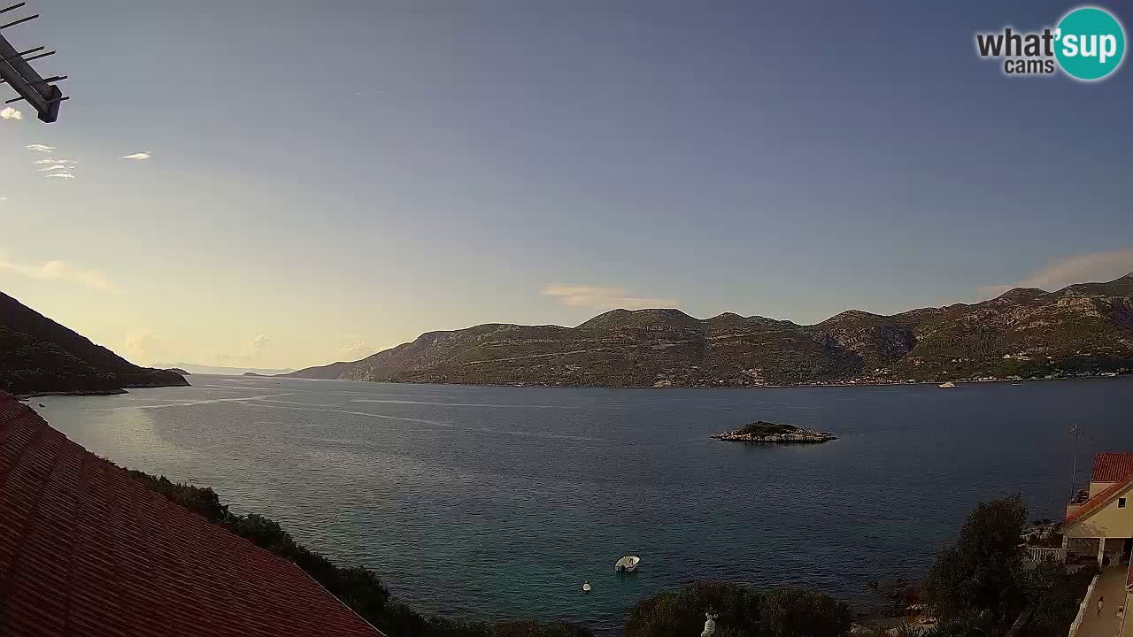 Live Korčula webcam – Tri Žala