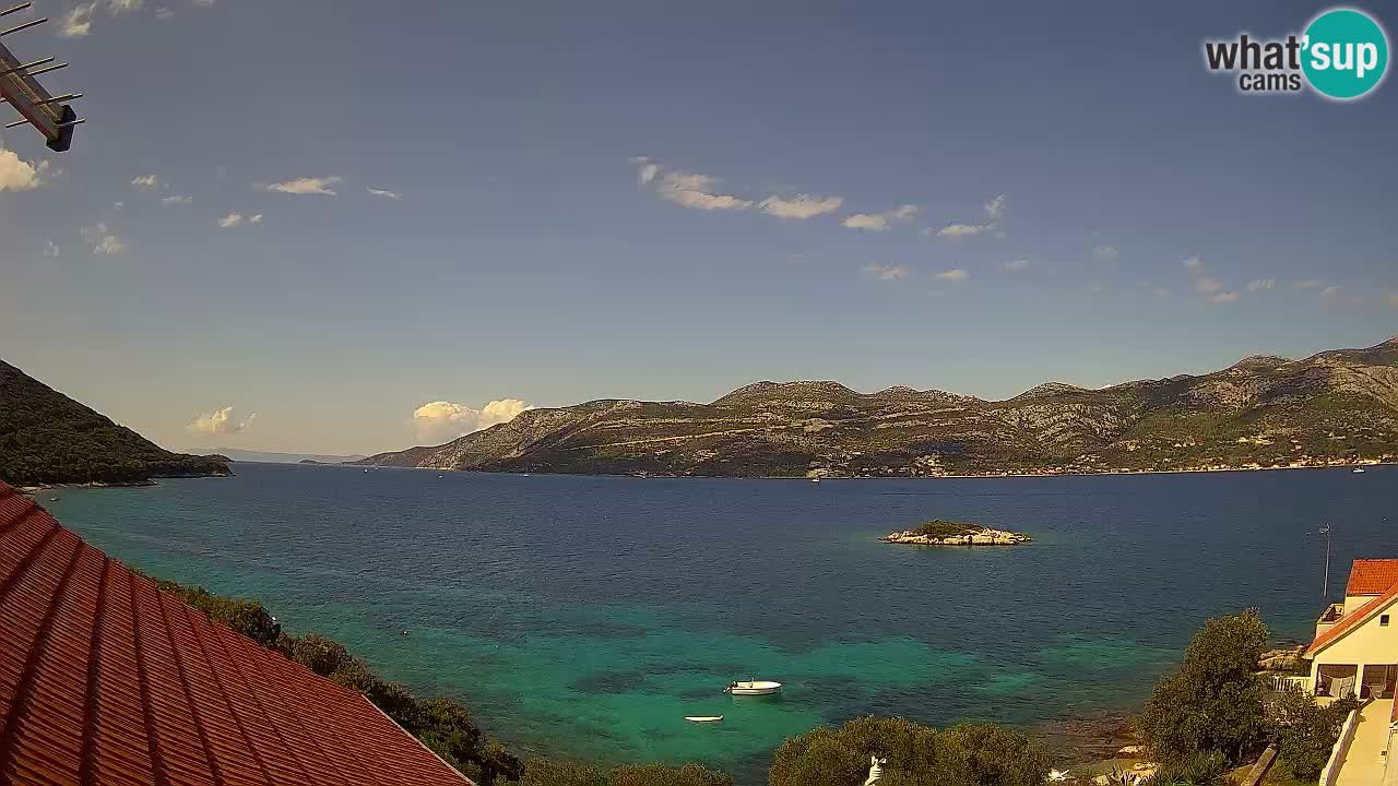Korčula spletna kamera v živo – Tri Žala pogled na Pelješac