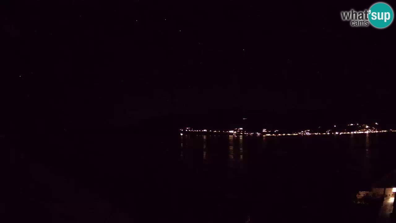 Korčula spletna kamera v živo – Tri Žala pogled na Pelješac