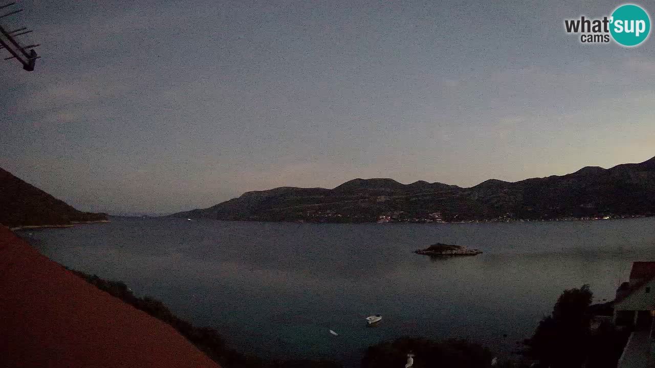Korčula live webcam – Tri Žala panorama verso Pelješac
