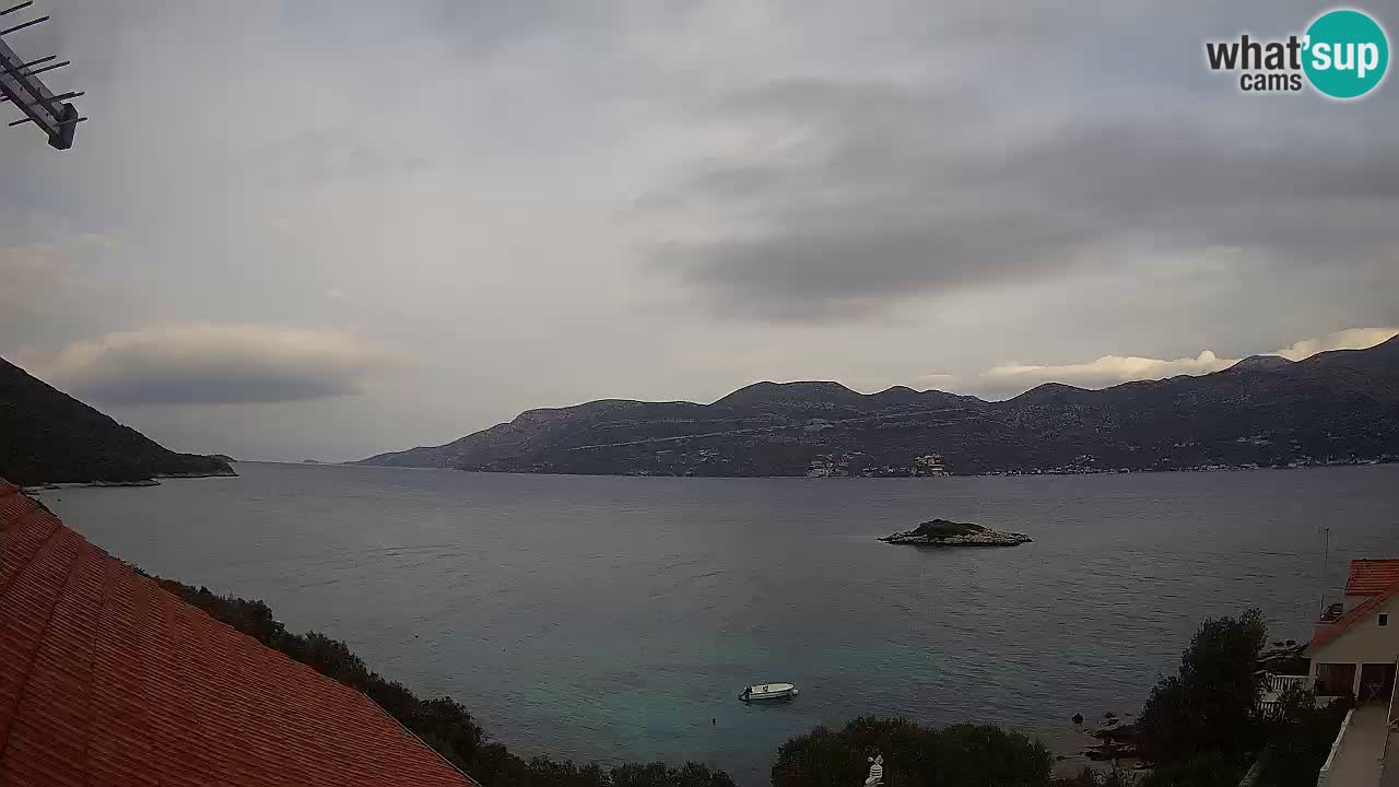 Korčula live webcam – Tri Žala panorama verso Pelješac