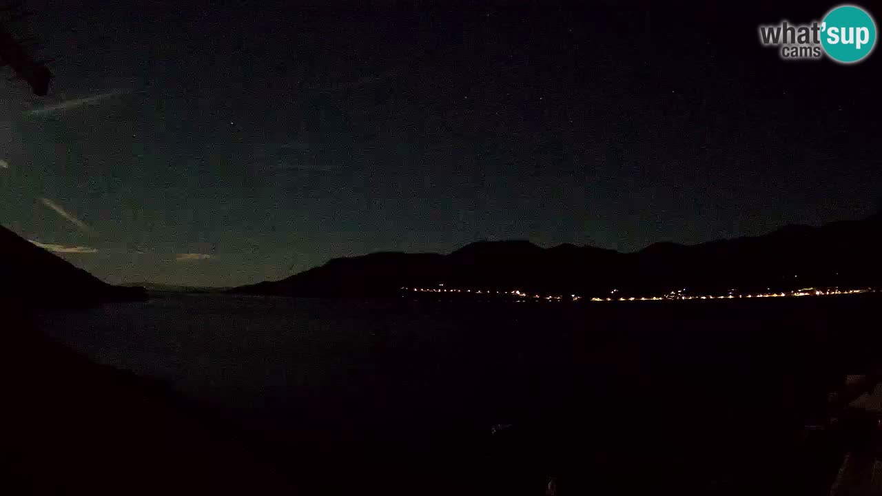 Korčula spletna kamera v živo – Tri Žala pogled na Pelješac
