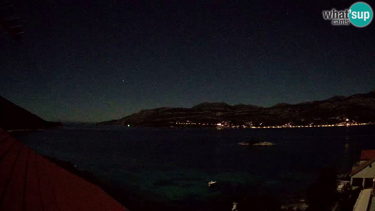 Korčula spletna kamera v živo – Tri Žala pogled na Pelješac