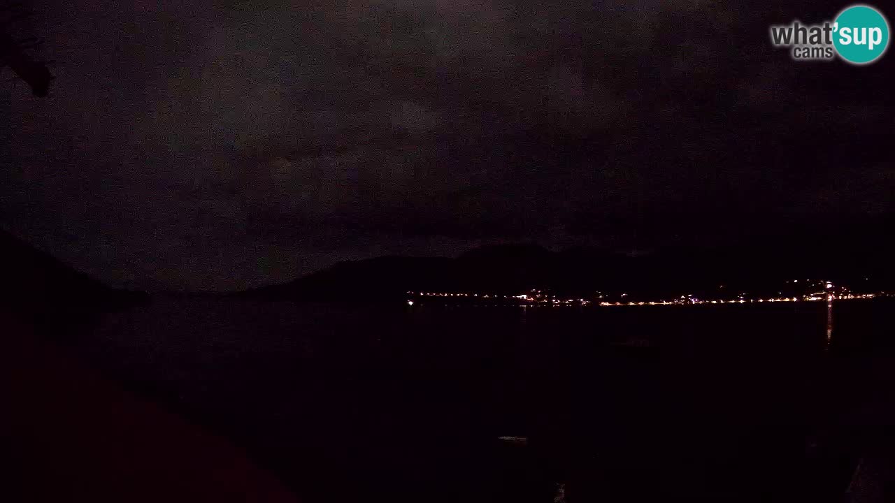 Korčula spletna kamera v živo – Tri Žala pogled na Pelješac