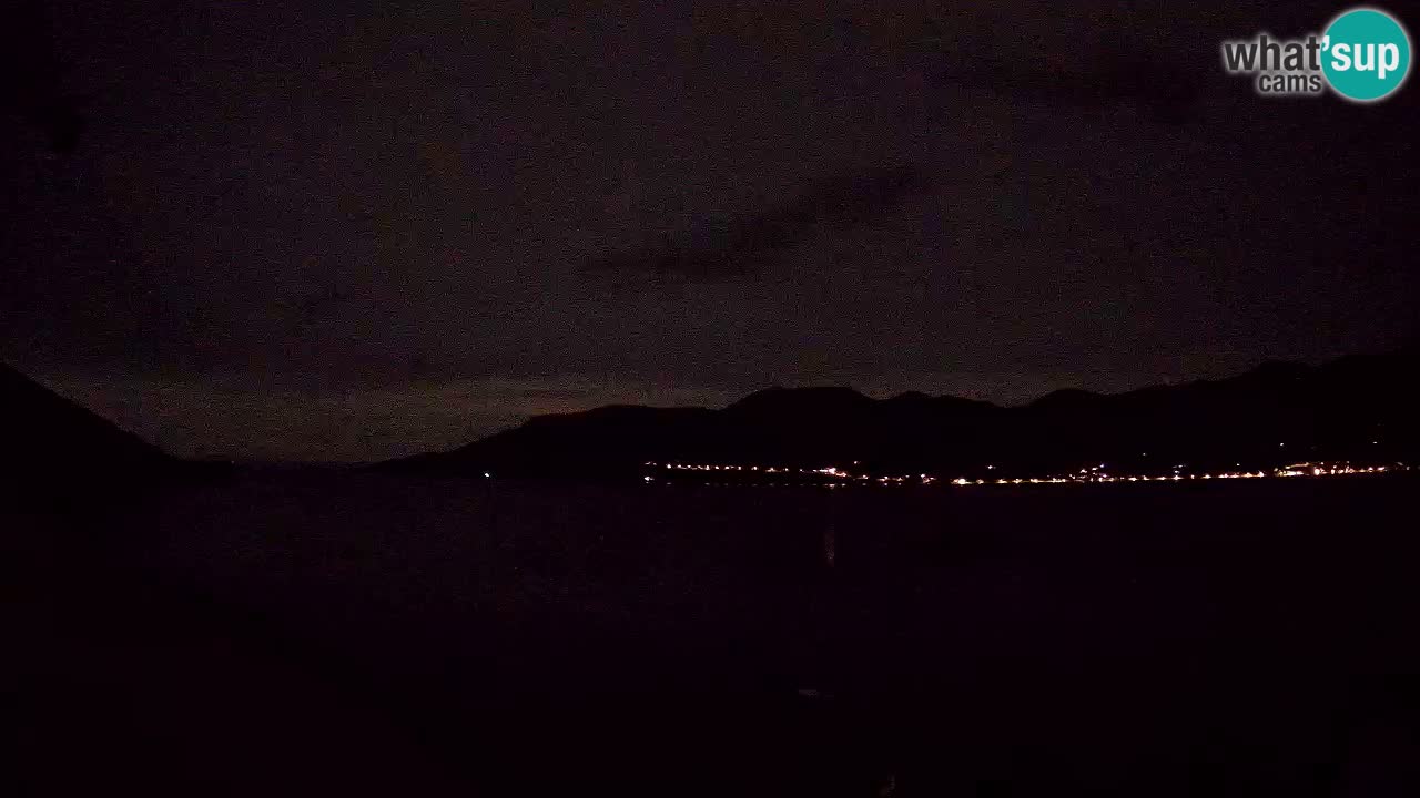 Korčula spletna kamera v živo – Tri Žala pogled na Pelješac