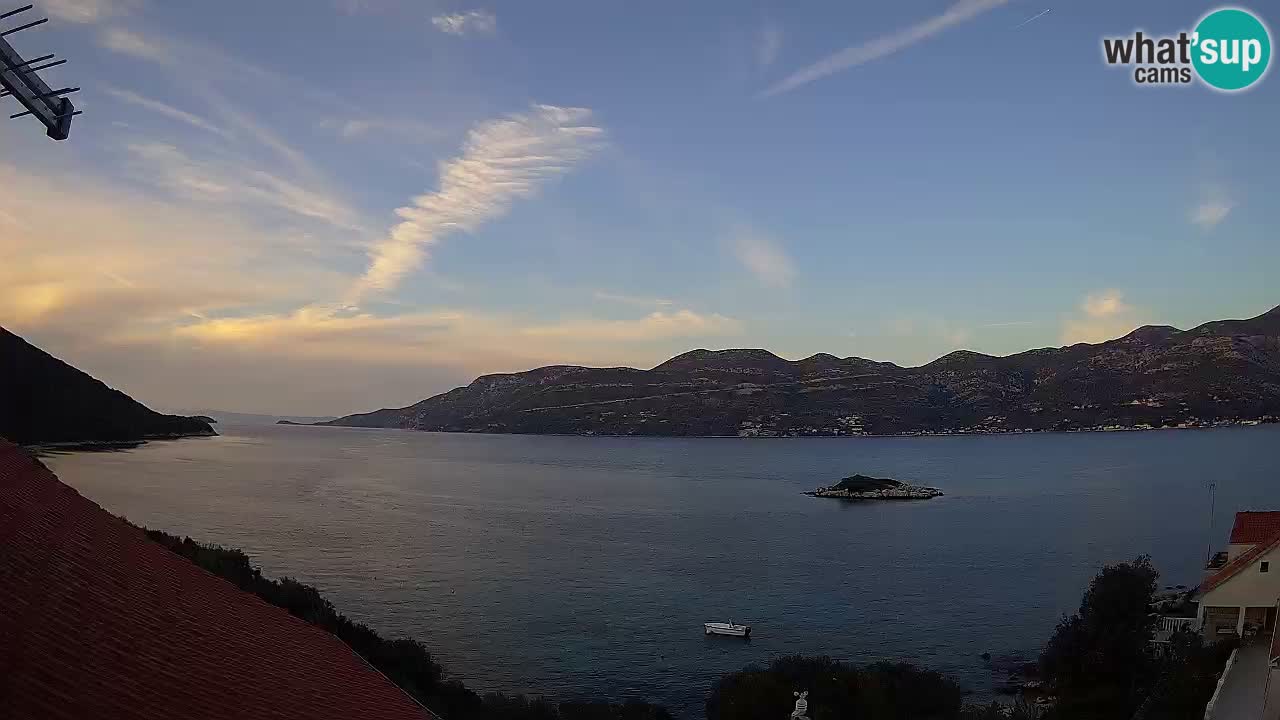 Live Korčula webcam – Tri Žala