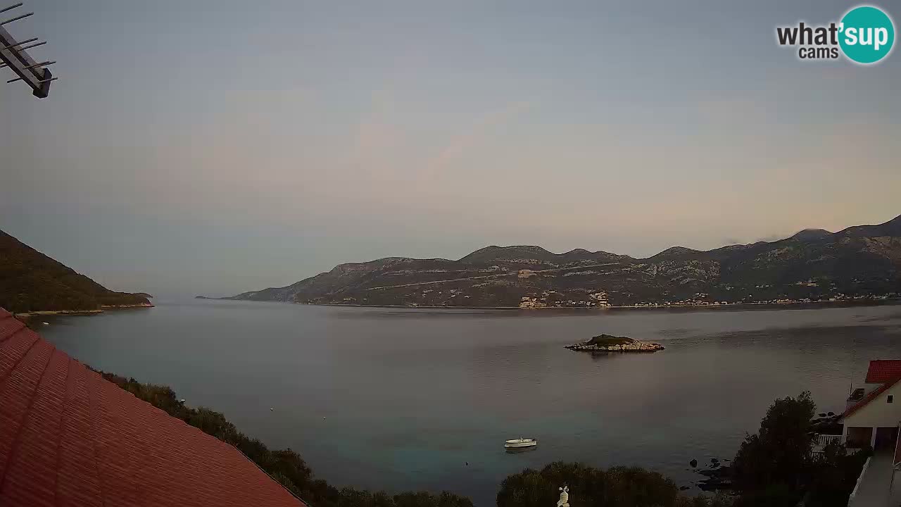 Live Korčula webcam – Tri Žala