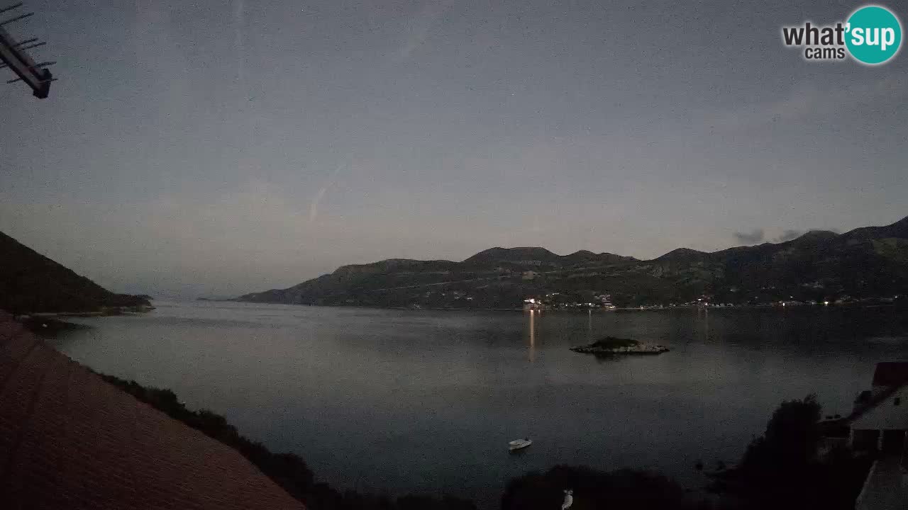 Live Korčula webcam – Tri Žala