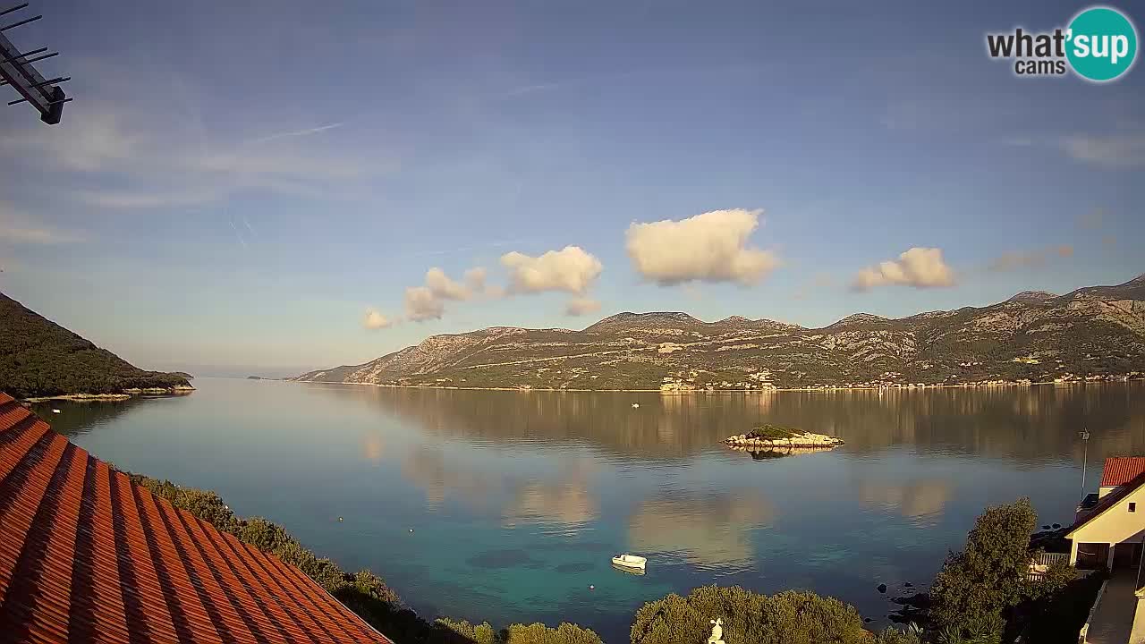 Live Korčula webcam – Tri Žala