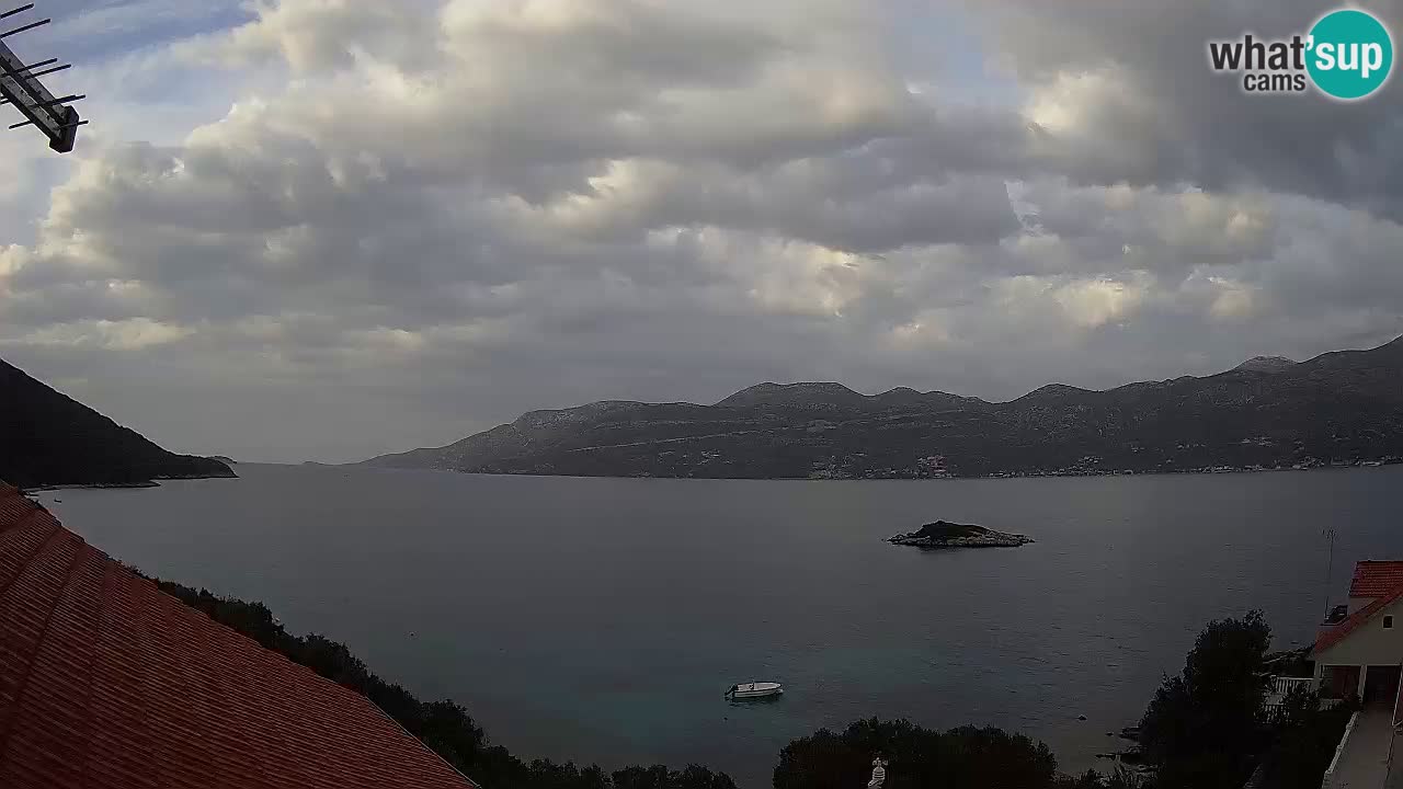Korčula live webcam – Tri Žala panorama verso Pelješac