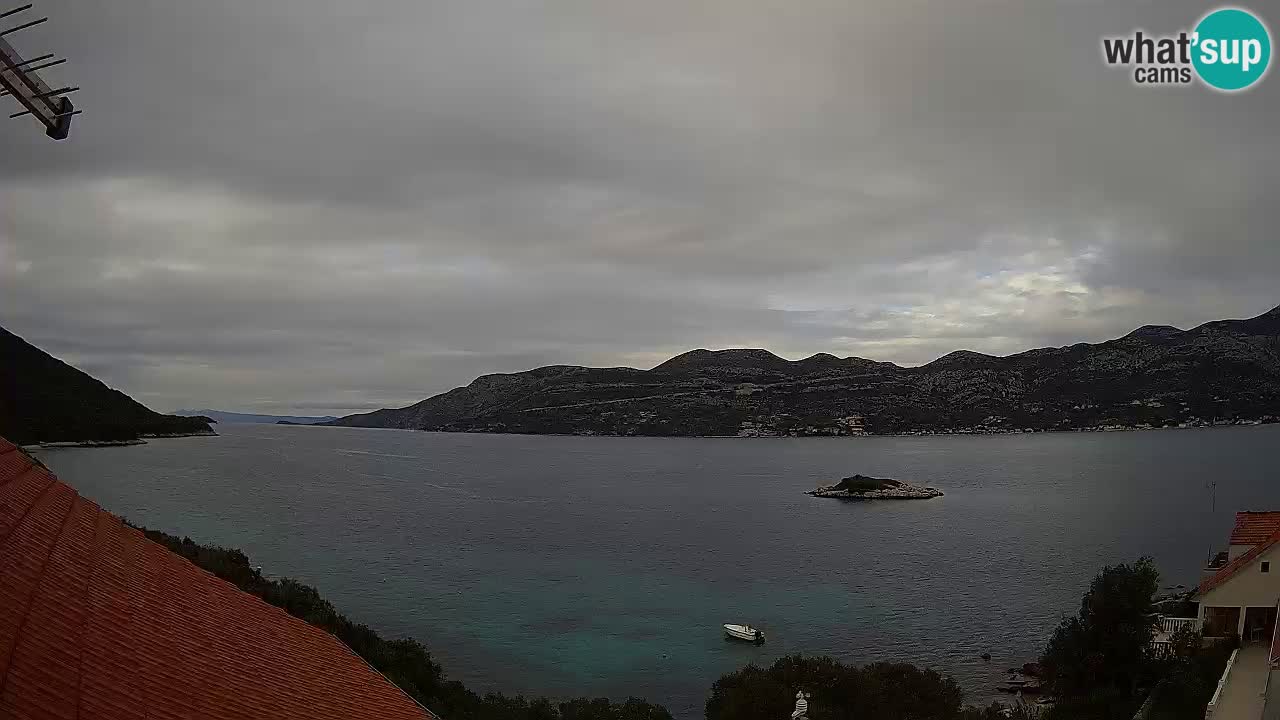 Korčula live webcam – Tri Žala panorama verso Pelješac