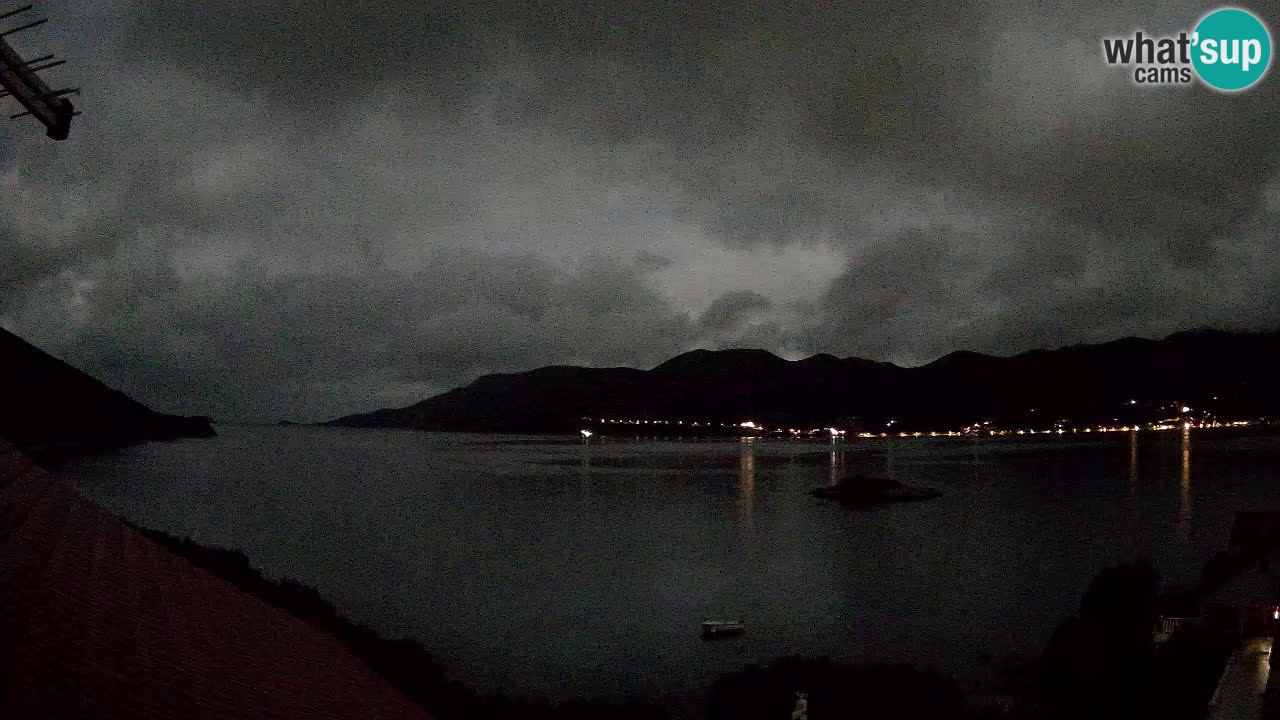 Korčula live webcam – Tri Žala panorama verso Pelješac
