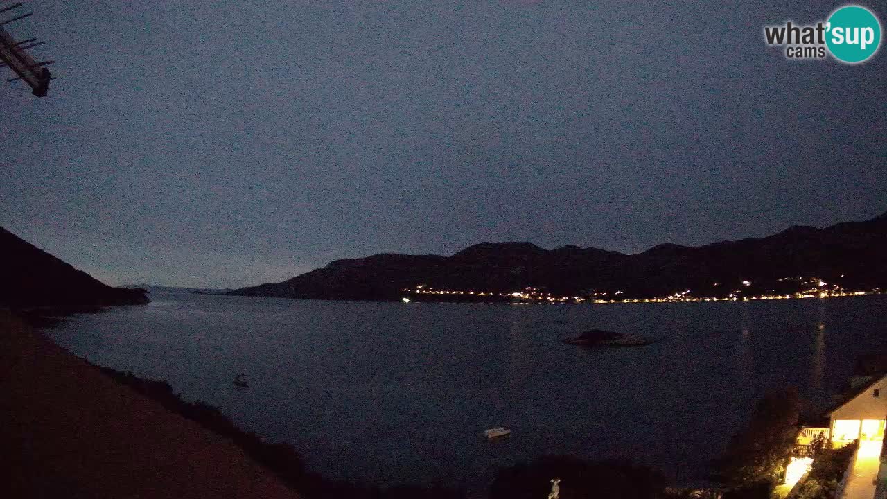 Live Korčula webcam – Tri Žala