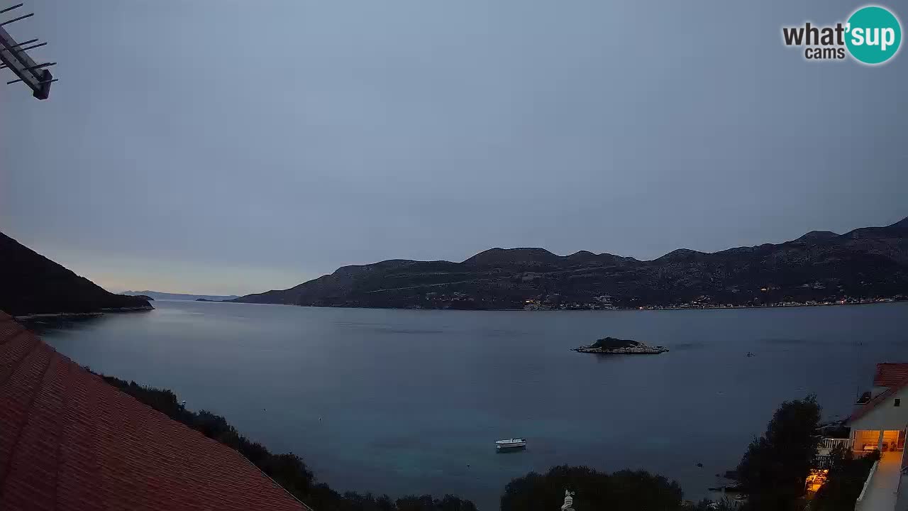 Live Korčula webcam – Tri Žala