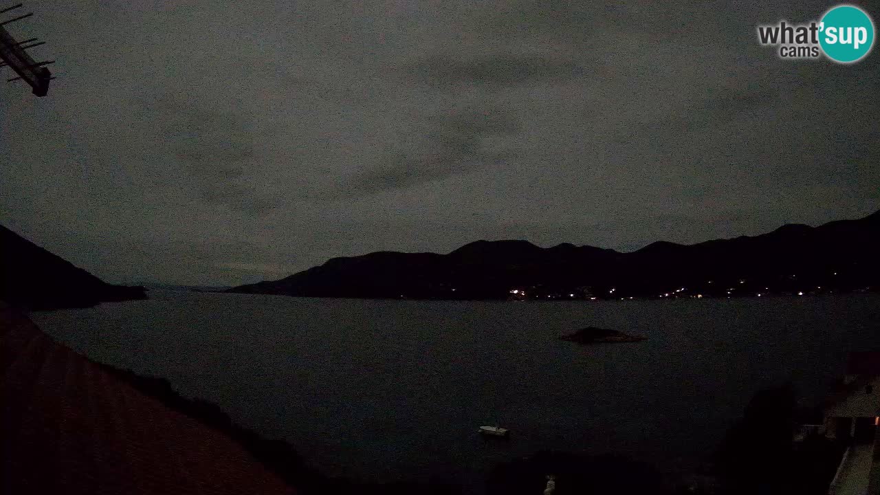 Live Korčula webcam – Tri Žala