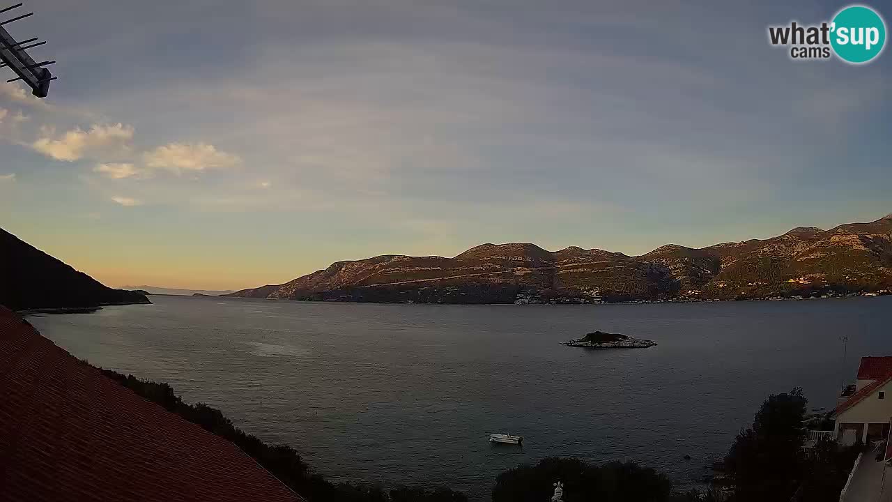 Korčula live webcam – Tri Žala panorama verso Pelješac