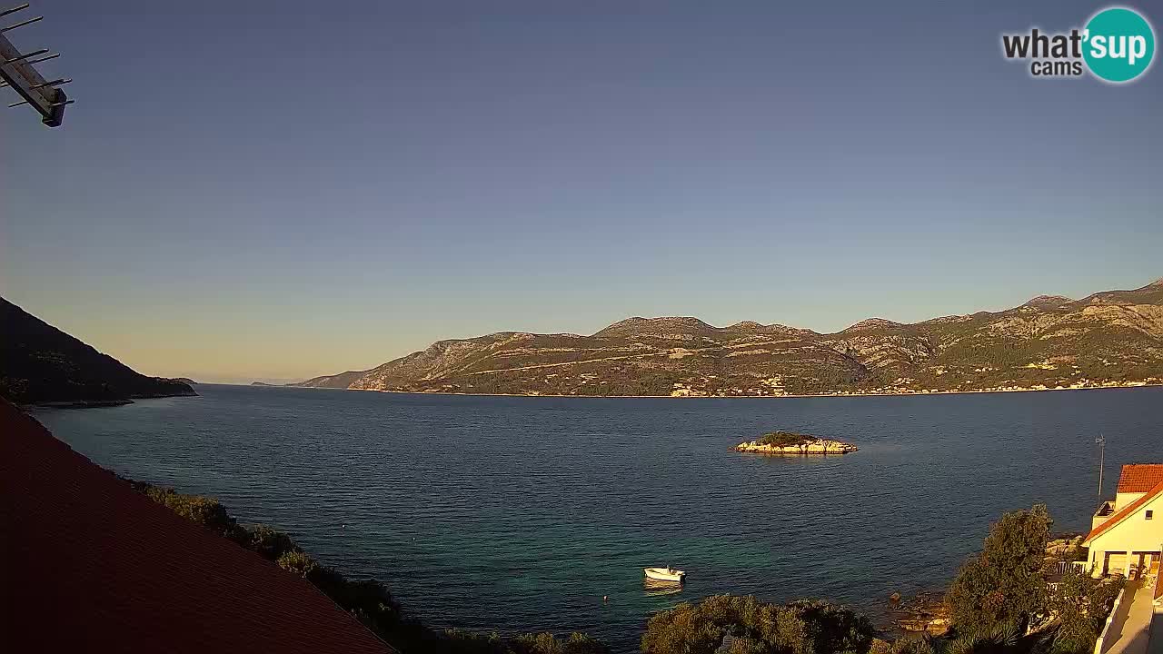 Live Korčula webcam – Tri Žala