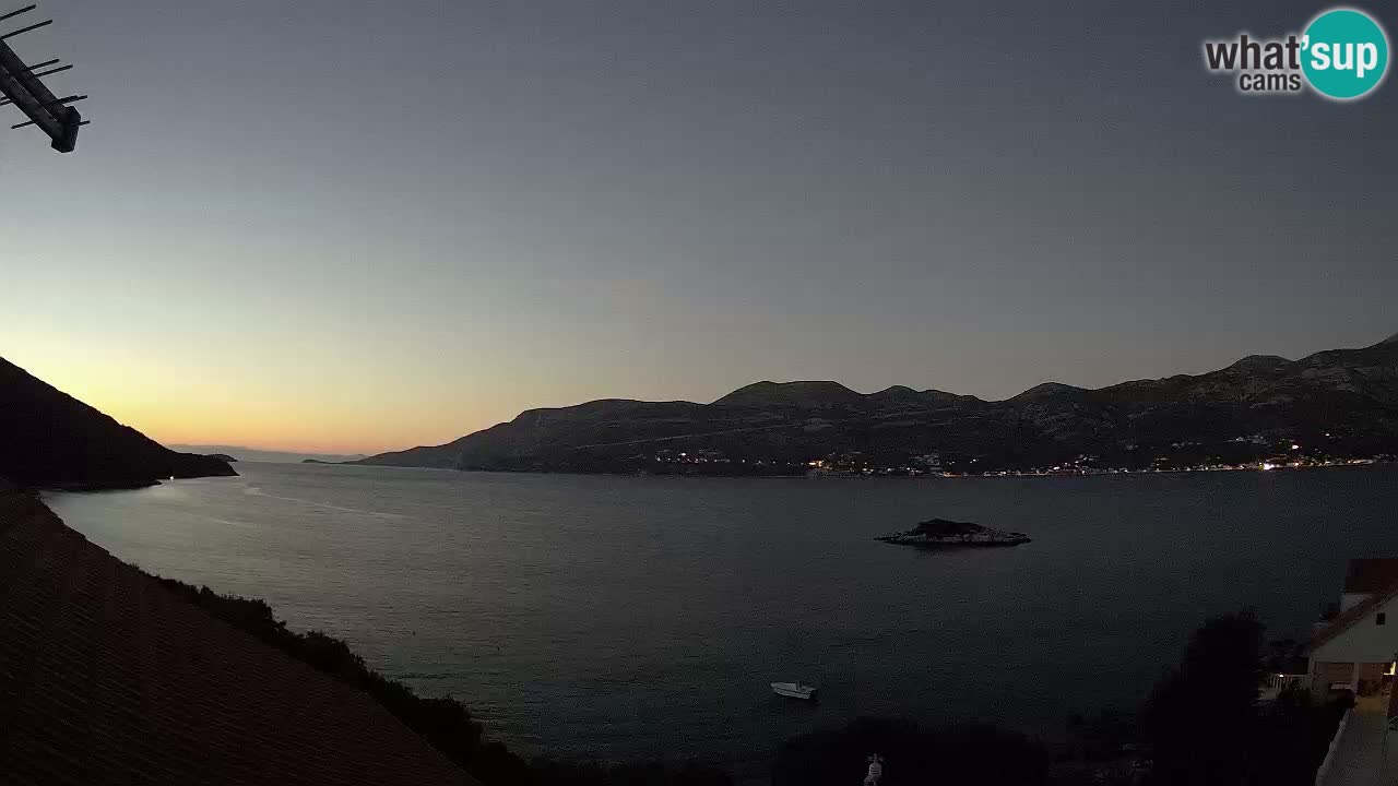 Live Korčula webcam – Tri Žala