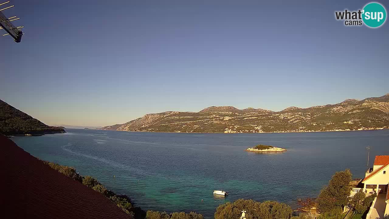 Live Korčula webcam – Tri Žala
