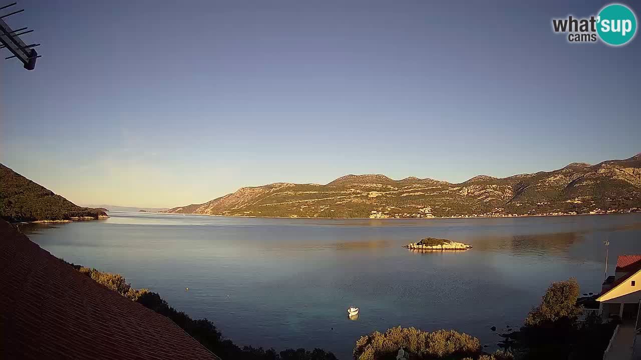 Korčula live webcam – Tri Žala panorama verso Pelješac