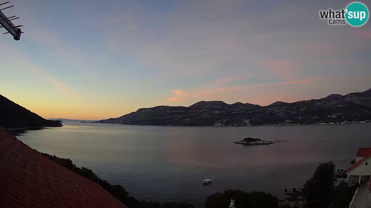 Live Korčula webcam – Tri Žala