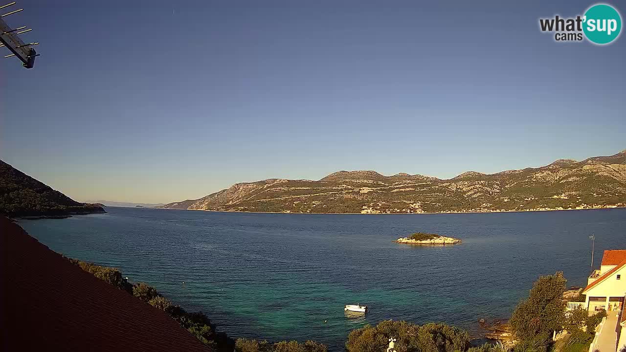 Korčula live webcam – Tri Žala panorama verso Pelješac