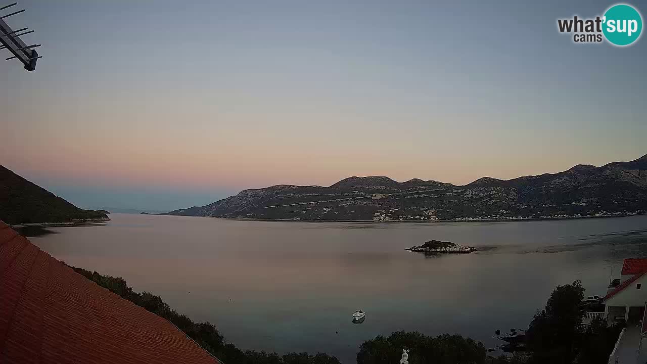 Korčula live webcam – Tri Žala panorama verso Pelješac