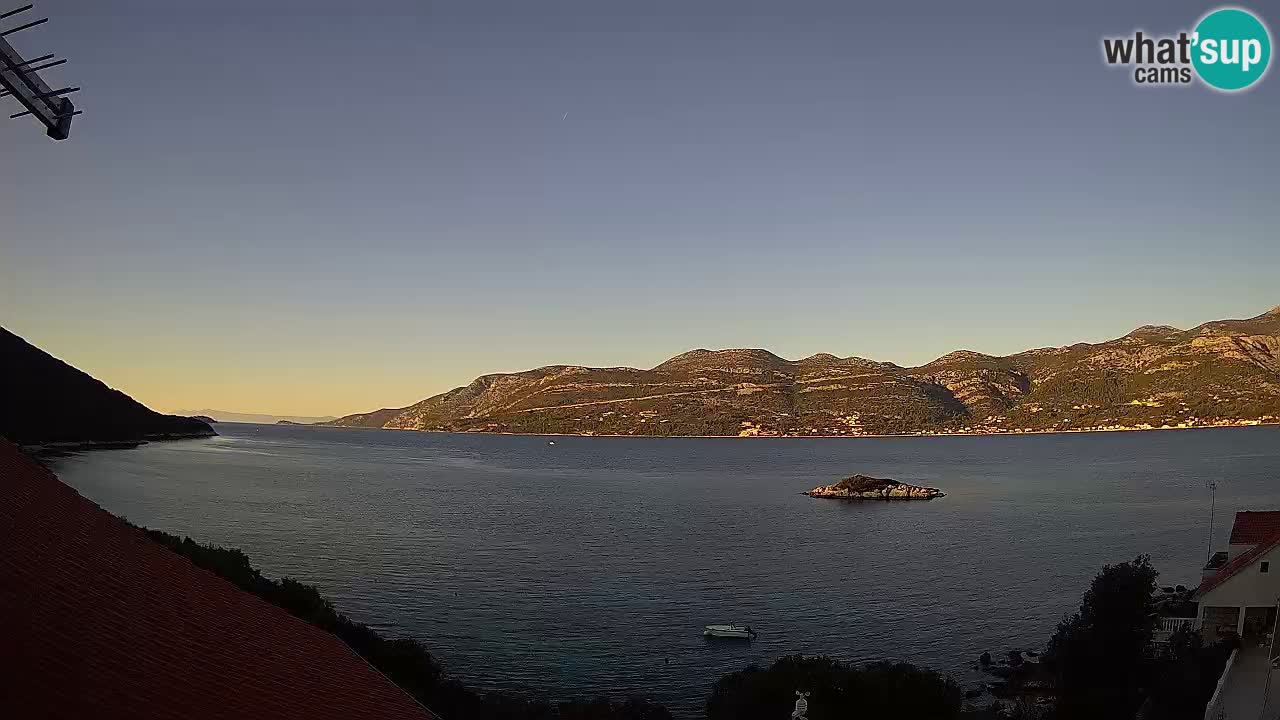 Korčula live webcam – Tri Žala panorama verso Pelješac