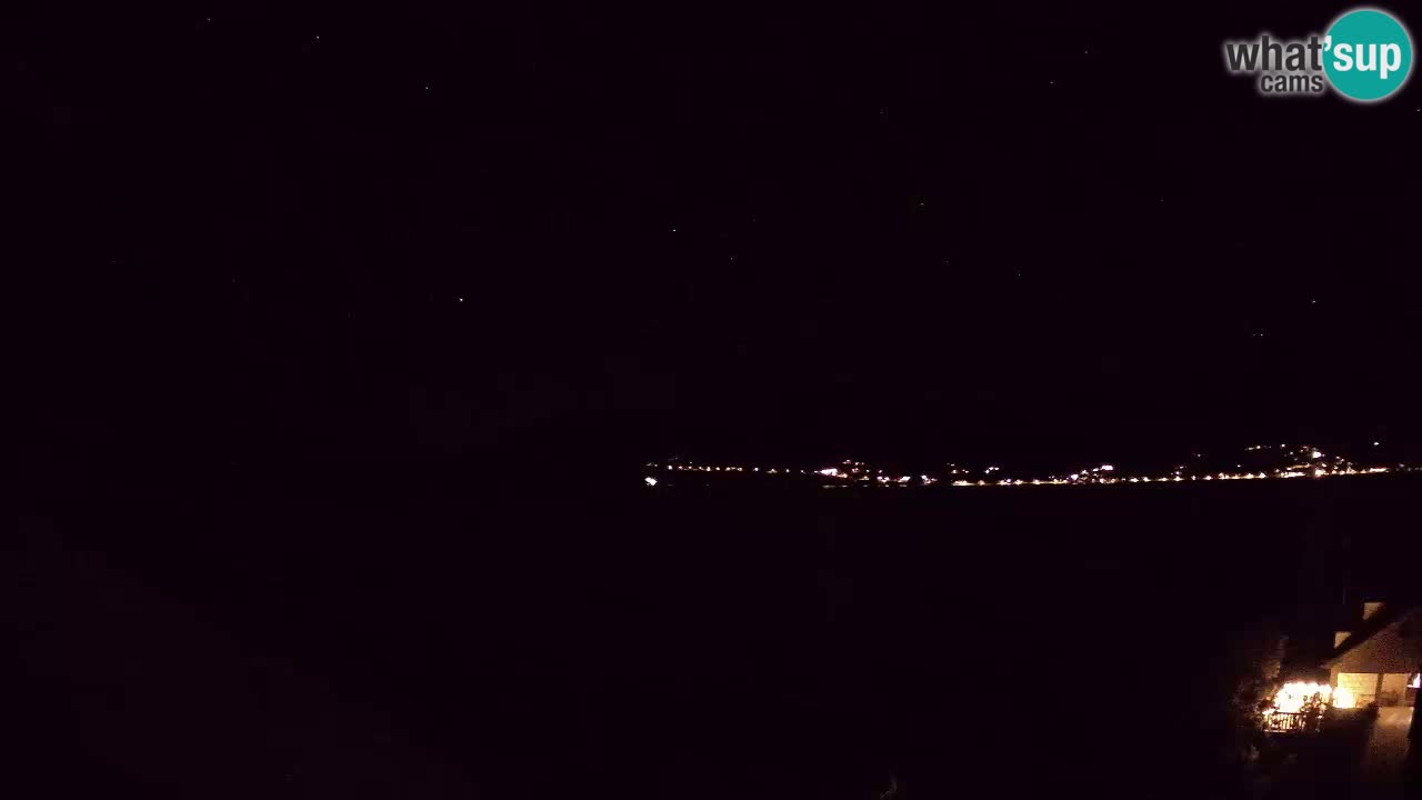 Korčula spletna kamera v živo – Tri Žala pogled na Pelješac