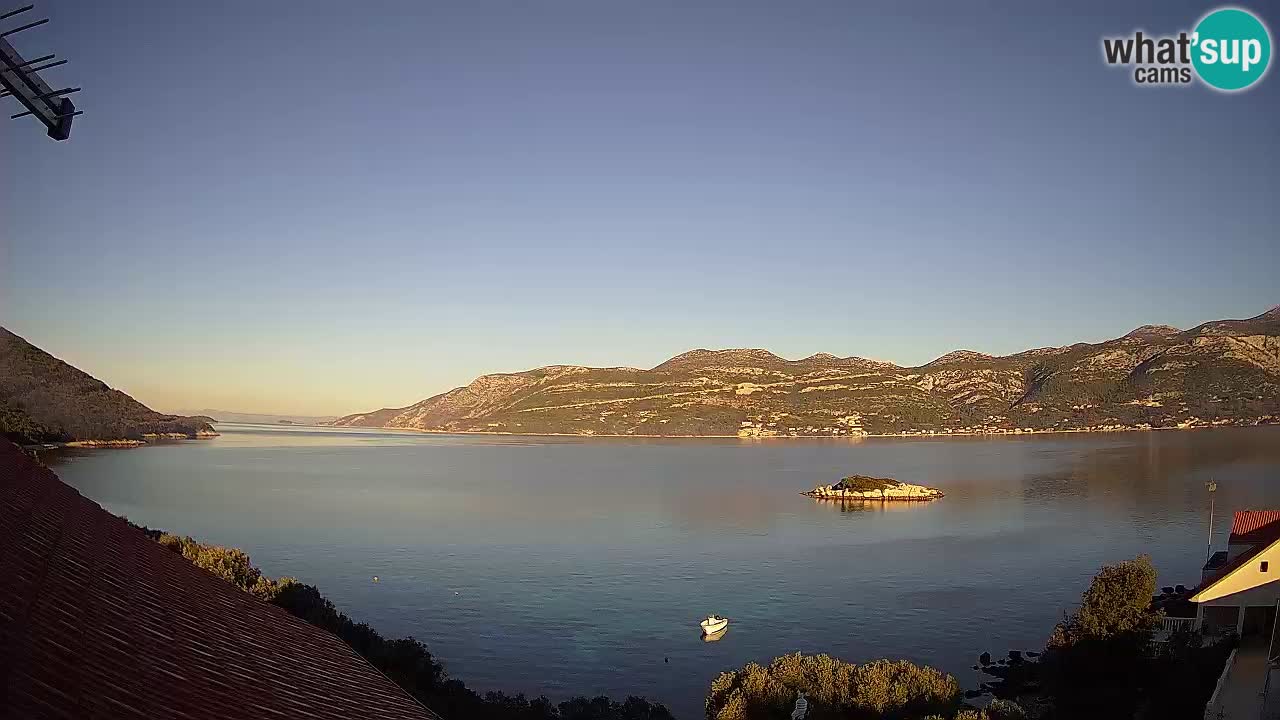 Live Korčula webcam – Tri Žala