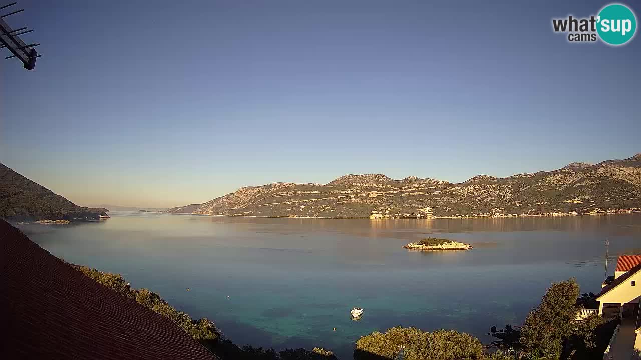 Korčula live webcam – Tri Žala panorama verso Pelješac
