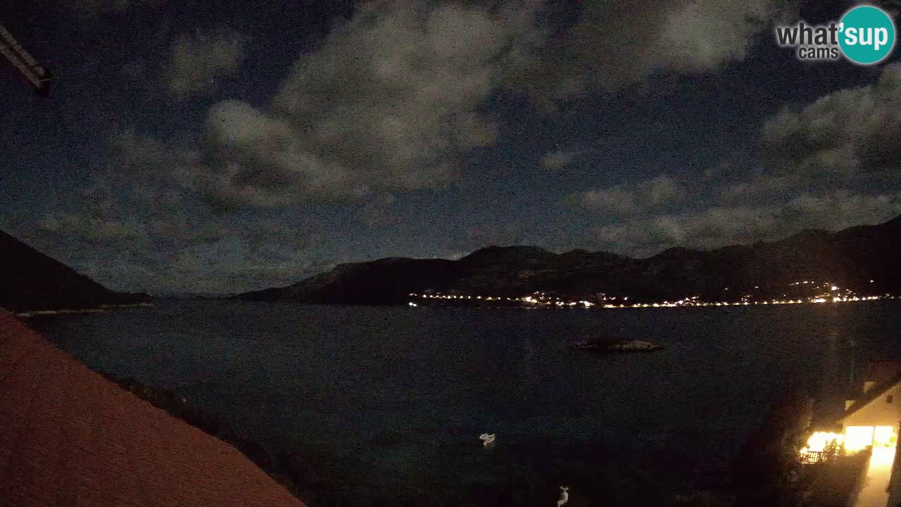 Korčula live webcam – Tri Žala panorama verso Pelješac