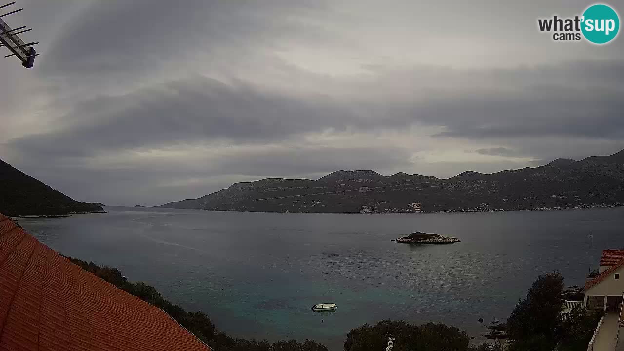 Korčula live webcam – Tri Žala panorama verso Pelješac