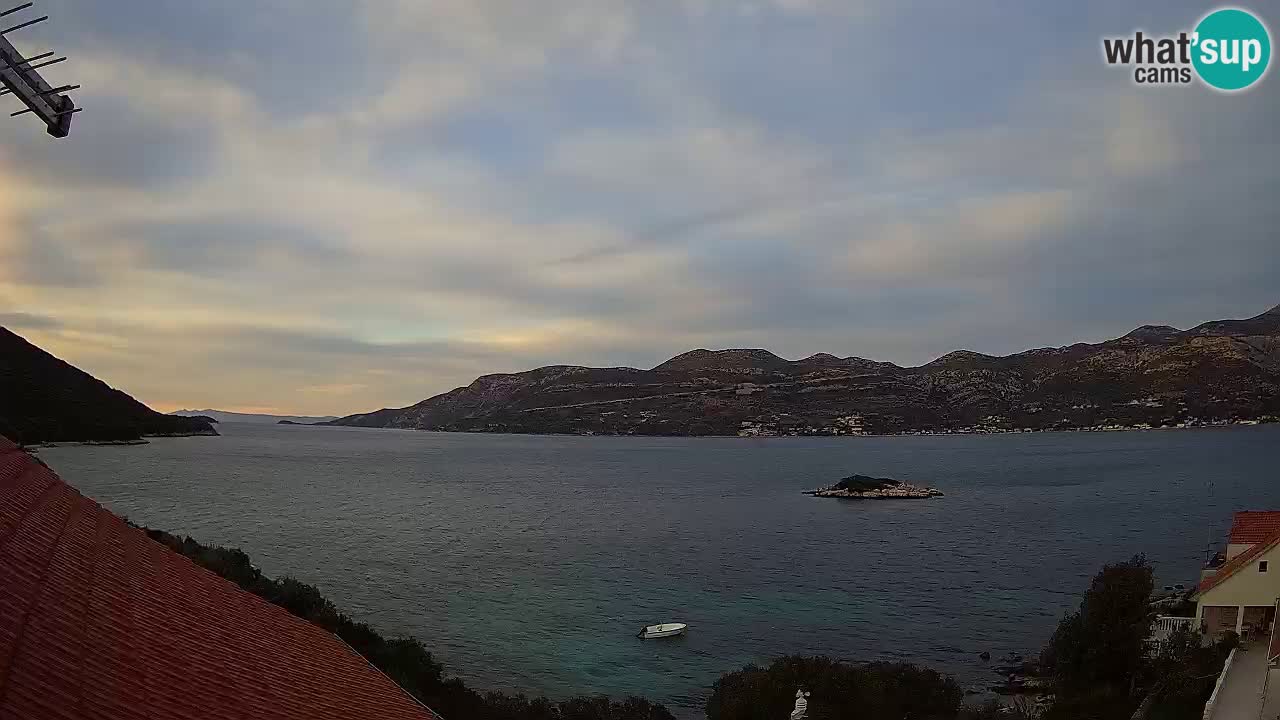 Live Korčula webcam – Tri Žala
