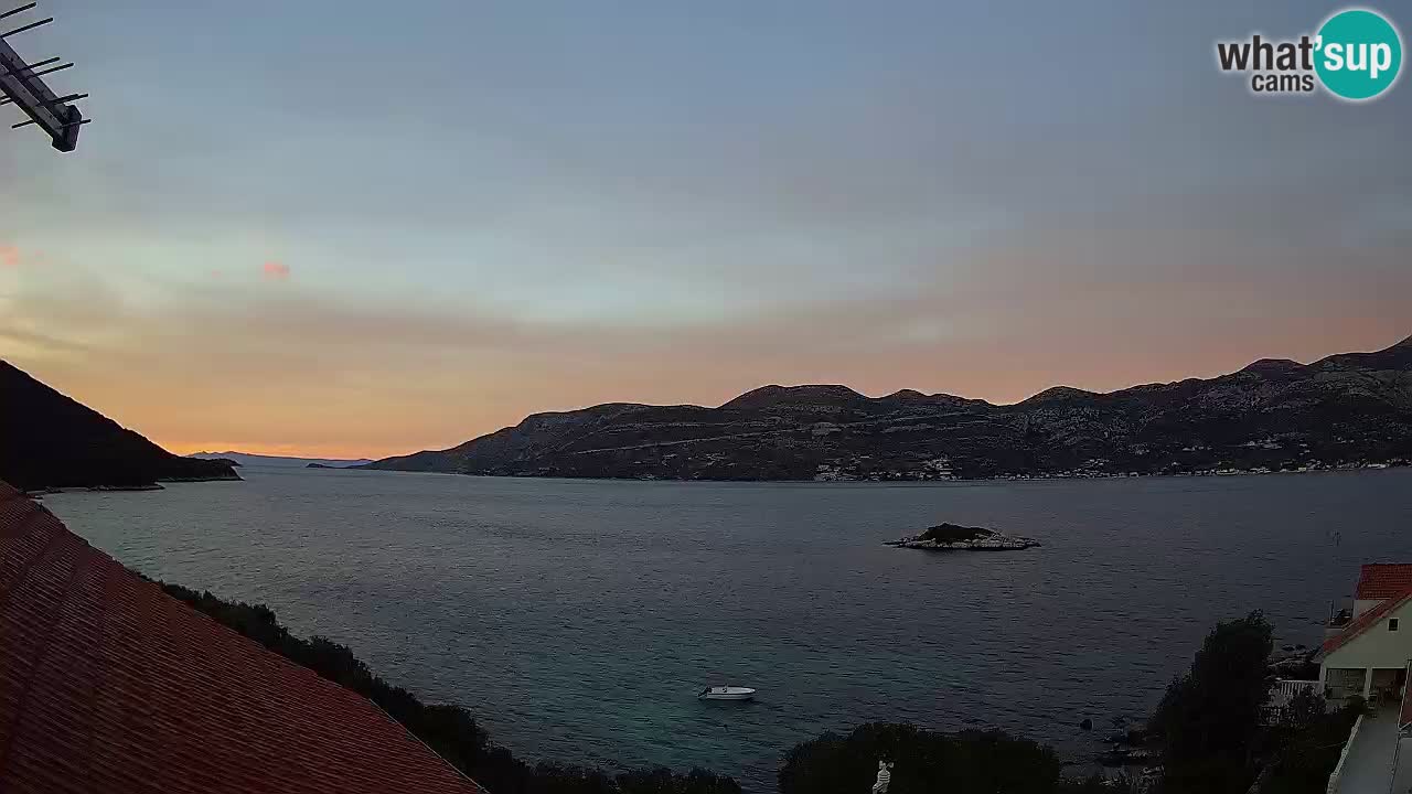 Live Korčula webcam – Tri Žala