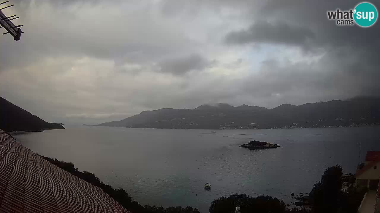 Live Korčula webcam – Tri Žala
