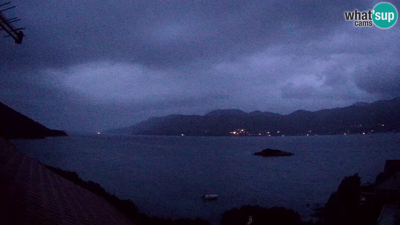 Live Korčula webcam – Tri Žala