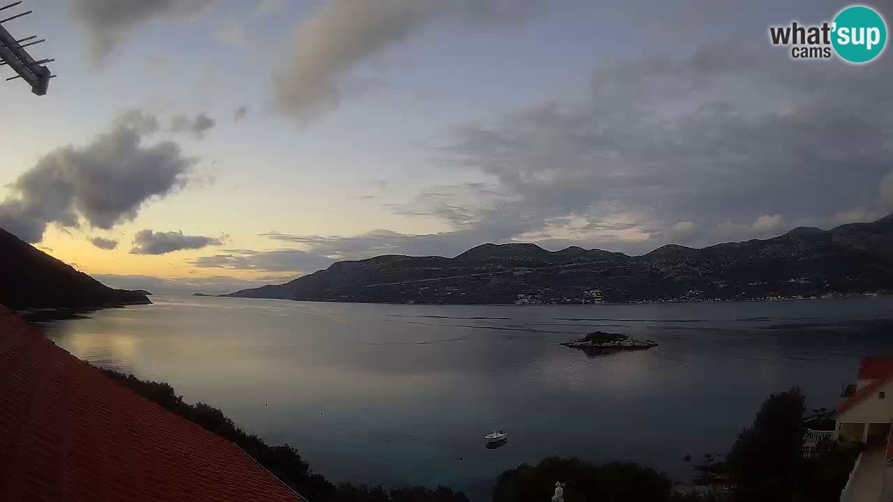 Korčula live webcam – Tri Žala panorama verso Pelješac