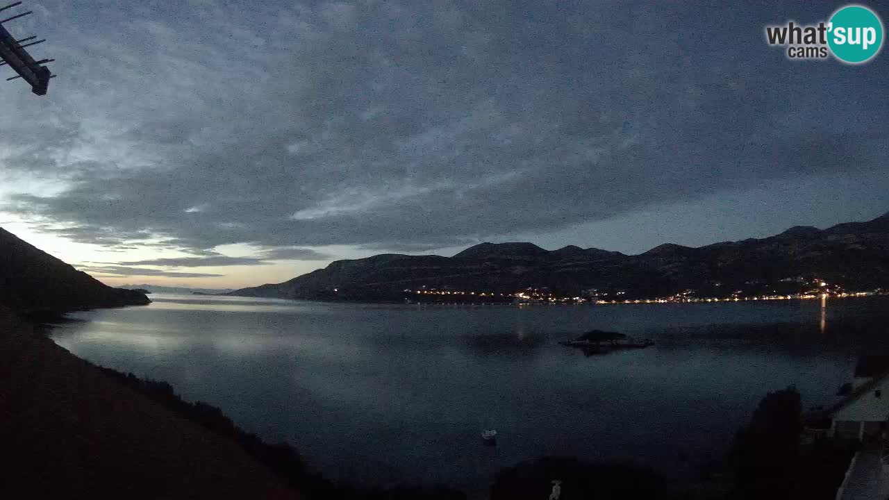 Live Korčula webcam – Tri Žala
