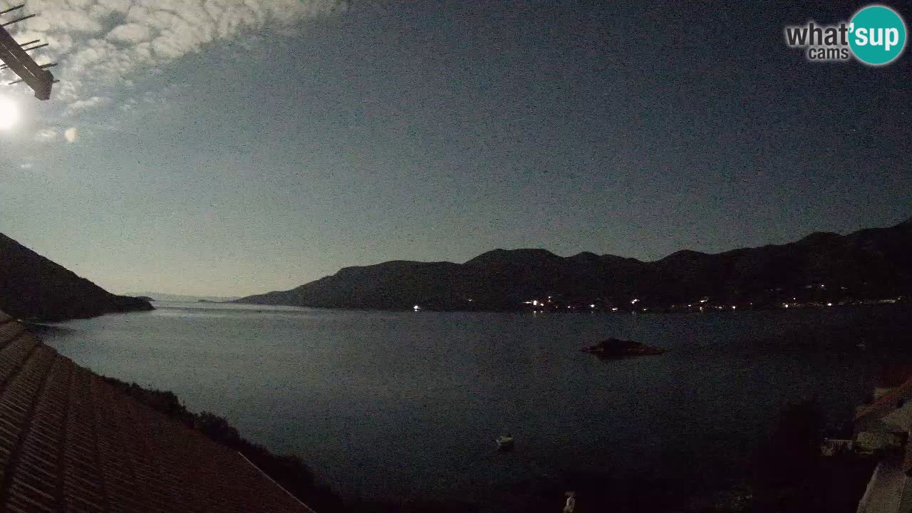 Live Korčula webcam – Tri Žala