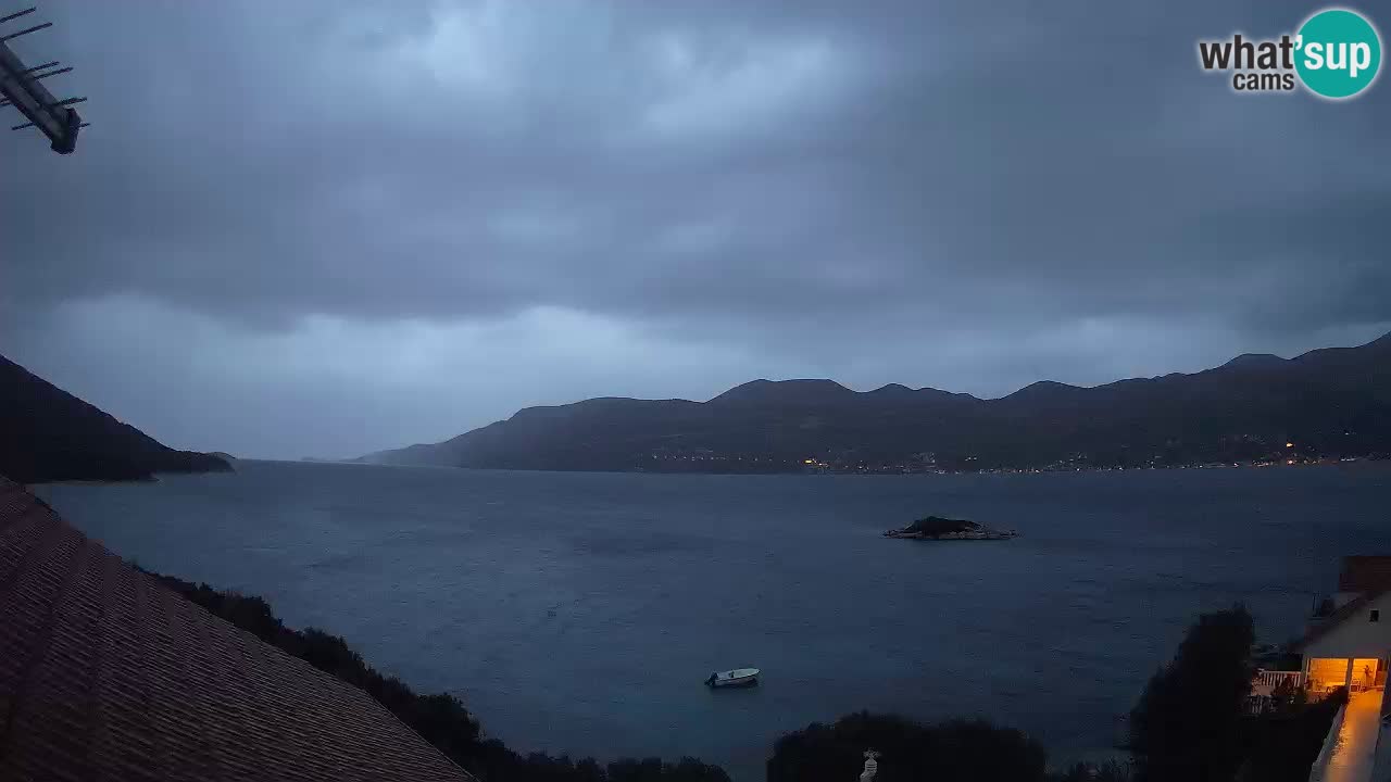 Korčula live webcam – Tri Žala panorama verso Pelješac
