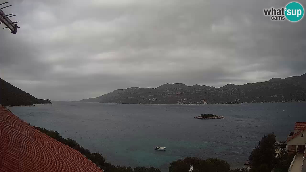 Korčula live webcam – Tri Žala panorama verso Pelješac