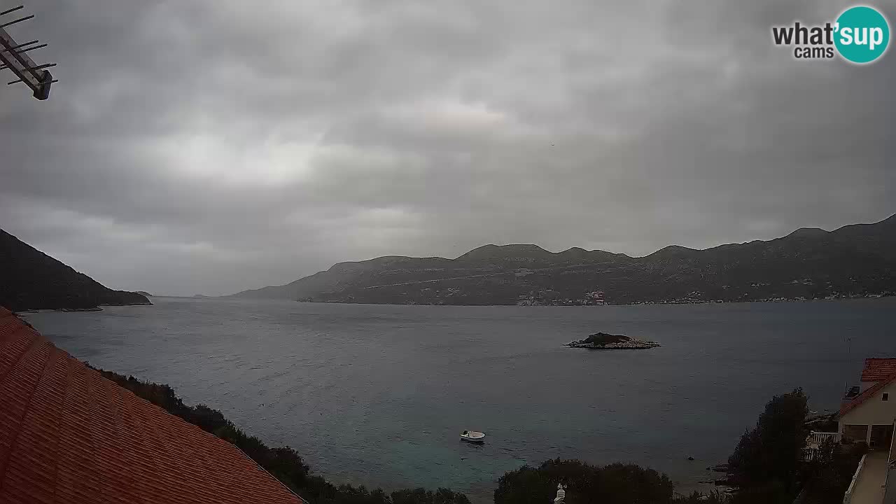 Korčula live webcam – Tri Žala panorama verso Pelješac