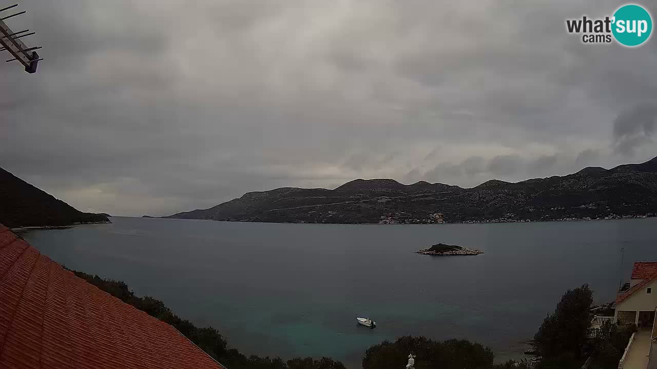 Korčula live webcam – Tri Žala panorama verso Pelješac