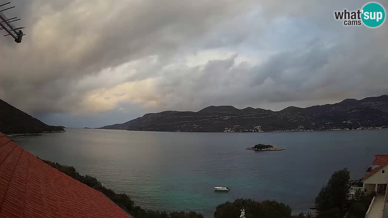 Live Korčula webcam – Tri Žala