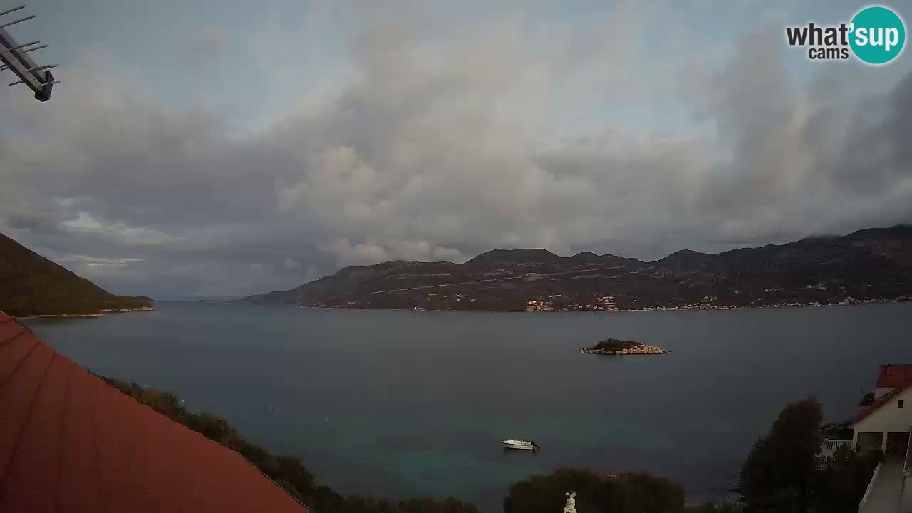 Korčula live webcam – Tri Žala panorama verso Pelješac